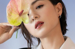 美女明星美唇手机动态壁纸,美唇动态壁纸,点亮你的手机屏幕”